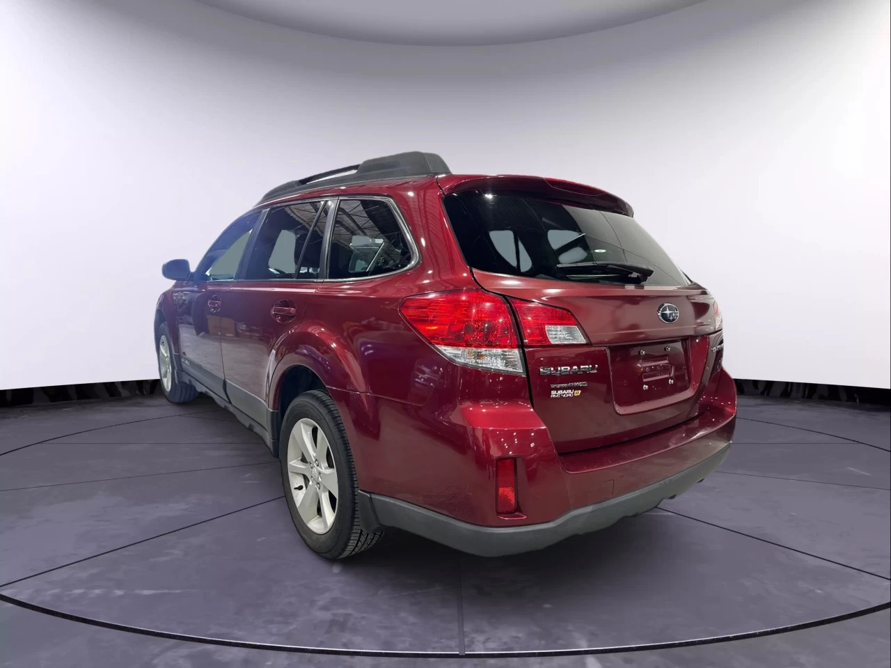 2014 Subaru Outback 2.5i Premium Main Image