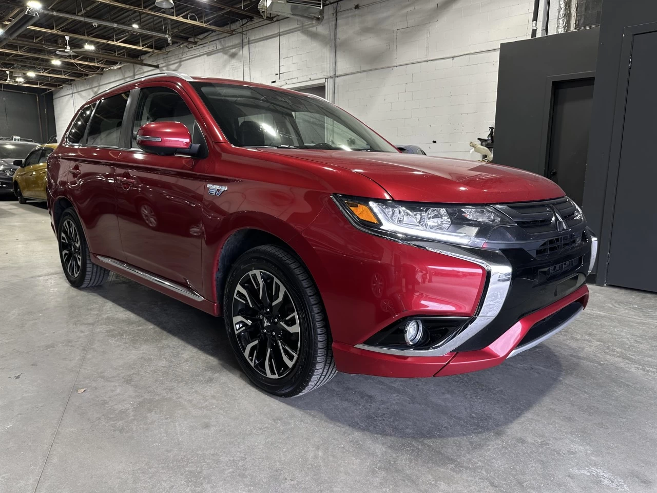 2018 Mitsubishi Outlander PHEV SE/GT/SE Touring Image principale