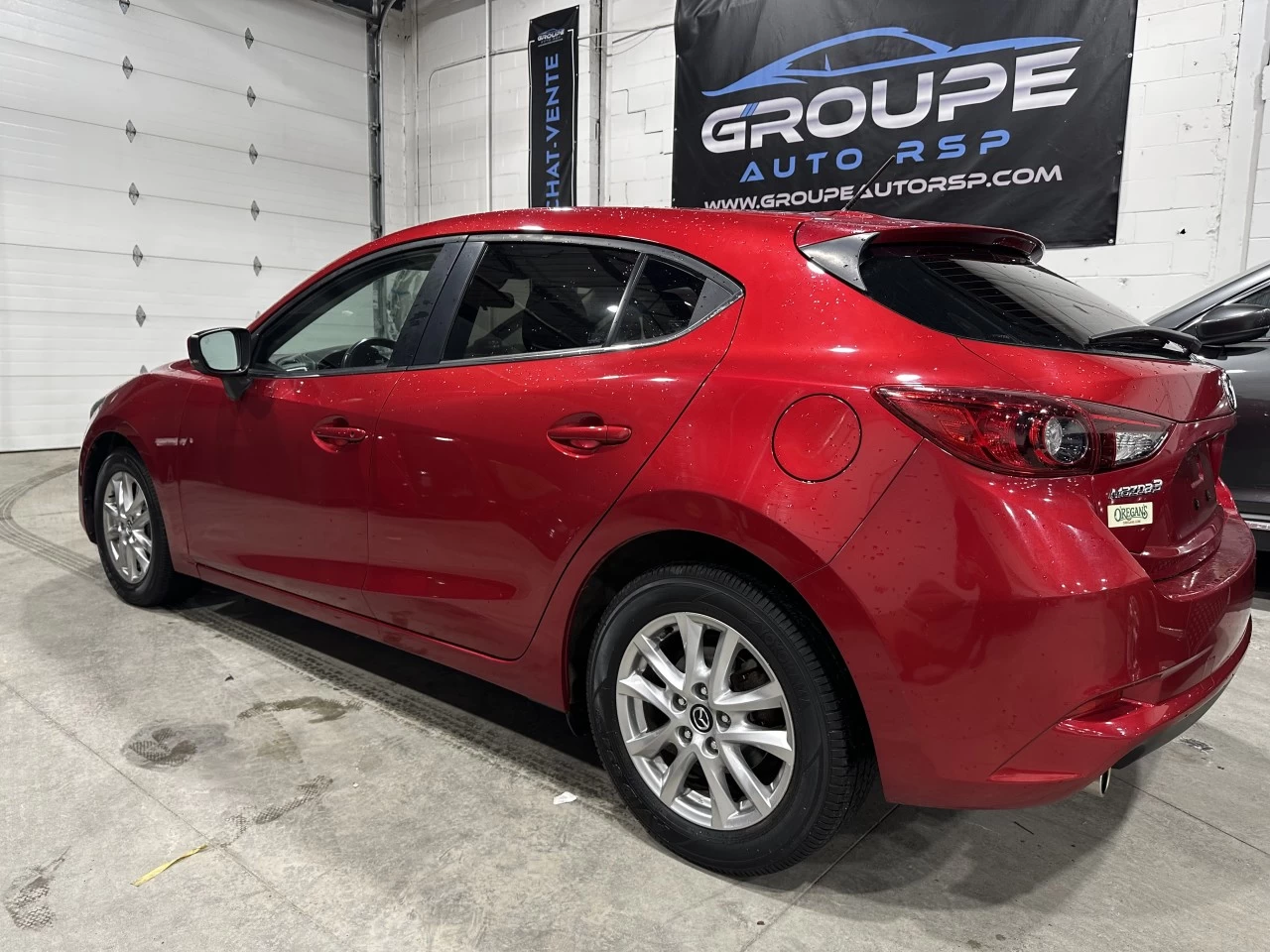 2017 Mazda 3 Sport GS Image principale