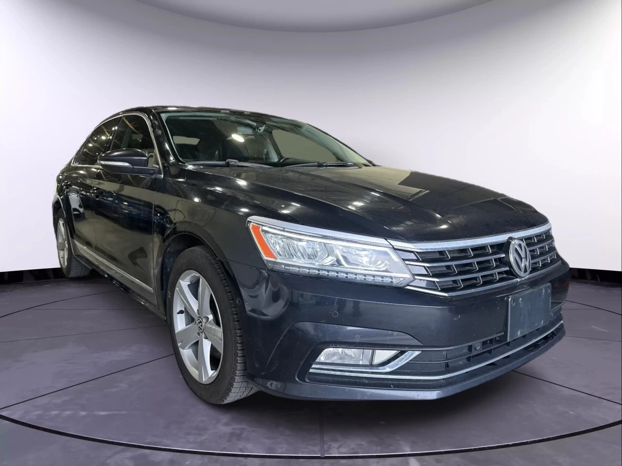 2017 Volkswagen Passat  Main Image