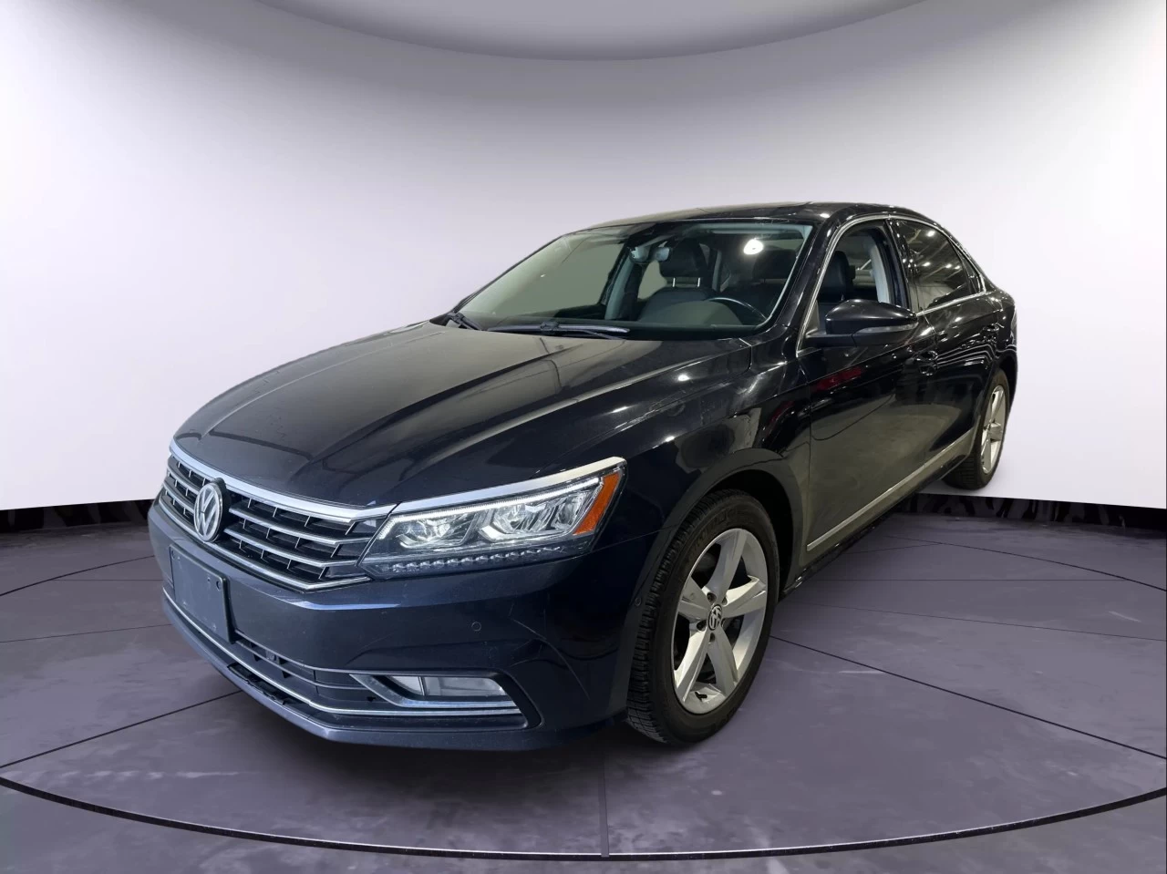 2017 Volkswagen Passat  Main Image