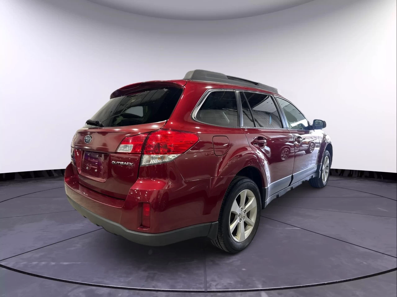 2014 Subaru Outback 2.5i Premium Main Image