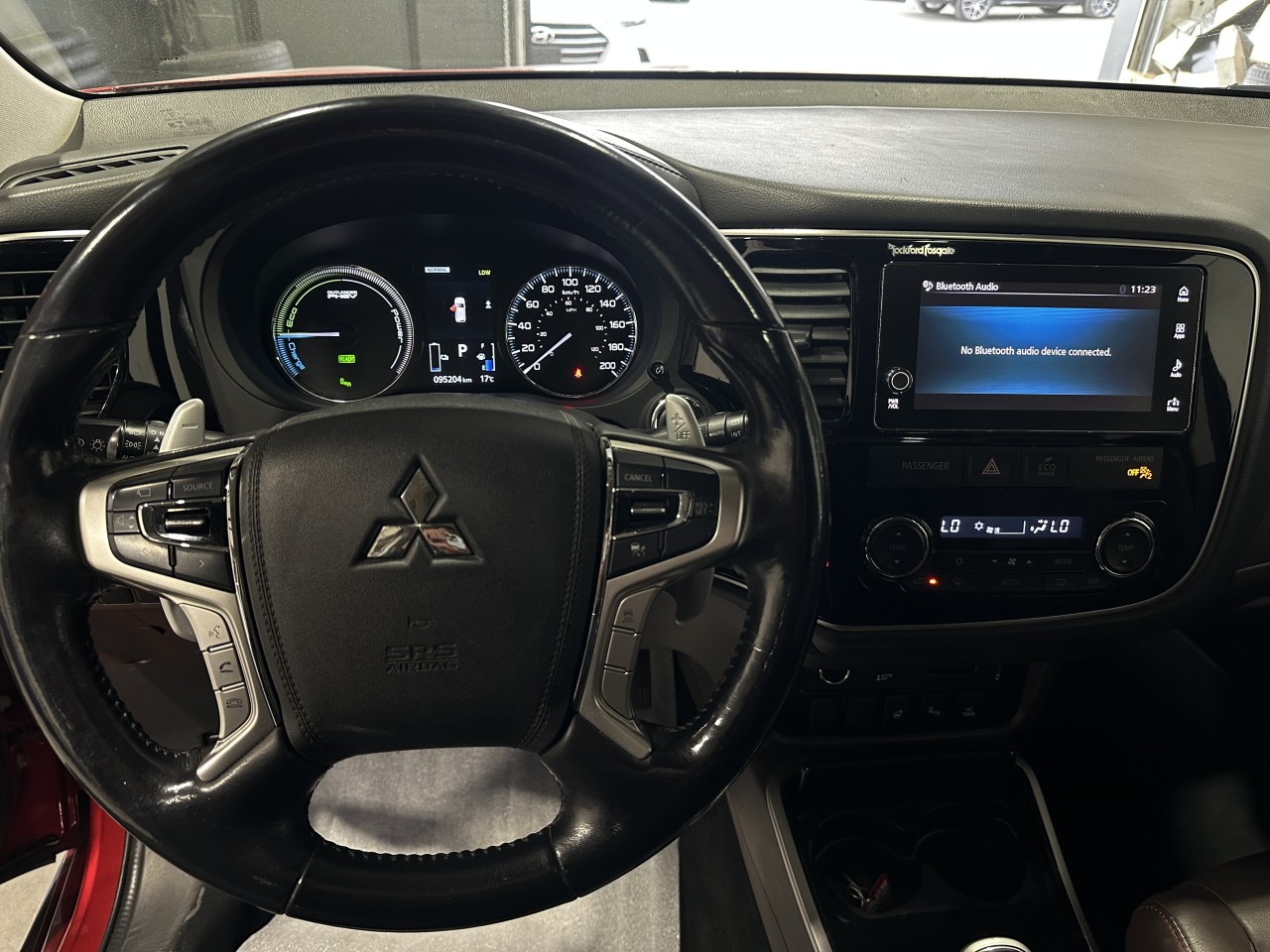 2018 Mitsubishi Outlander PHEV SE/GT/SE Touring Main Image